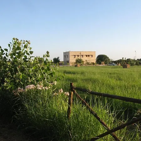Tenuta Rinella Bed & Breakfast *